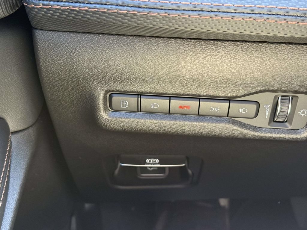 New 2026 Jeep Cherokee Overland w/ Advanced Pro Tech Group AWD/4WD image 27