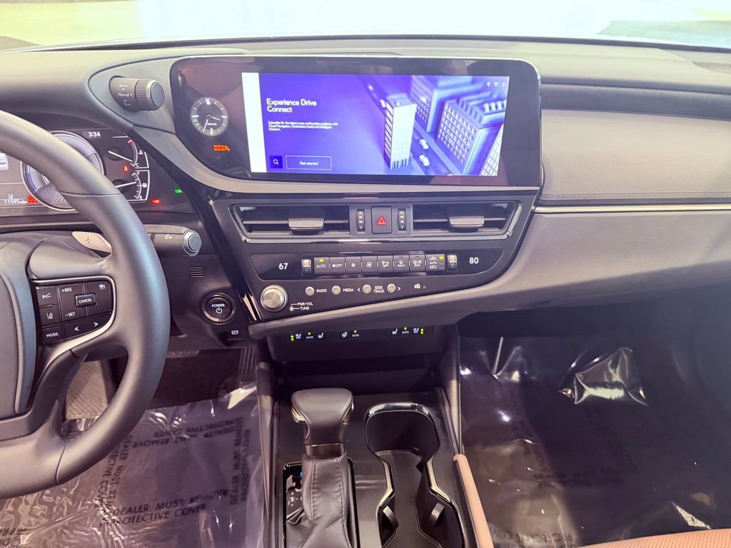 Certified 2025 Lexus ES 300h w/ Premium Package FWD image 23