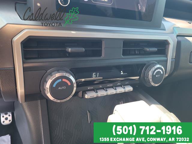 Used 2025 Toyota Tacoma TRD Sport AWD/4WD image 20