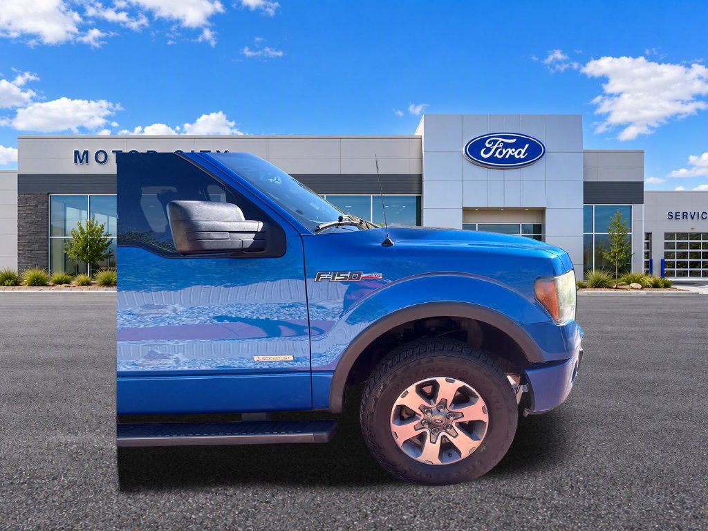Used 2013 Ford F150 FX4 w/ Mid Equipment Group AWD/4WD image 29