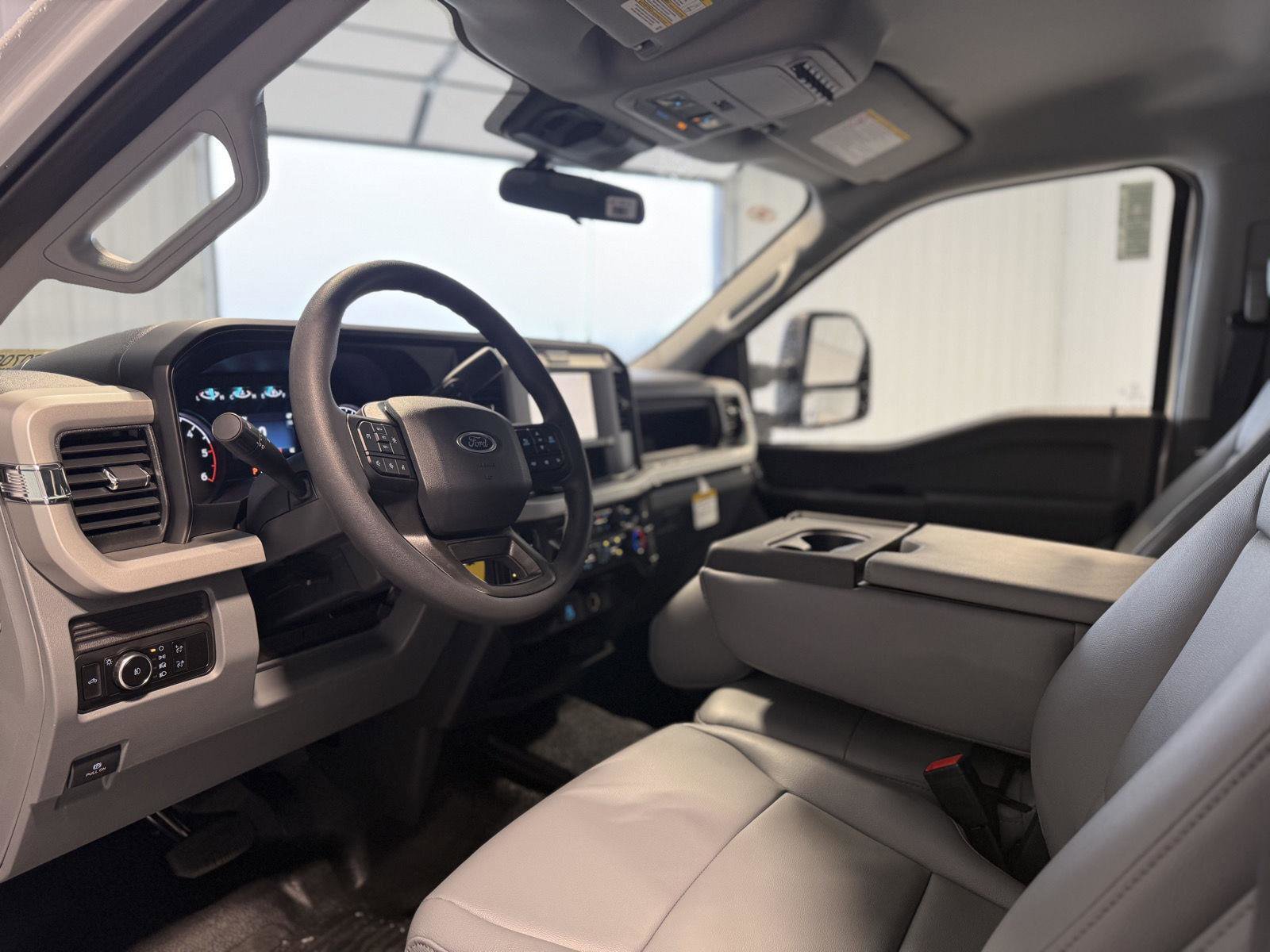 New 2026 Ford F350 XL w/ XL Chrome Package image 16