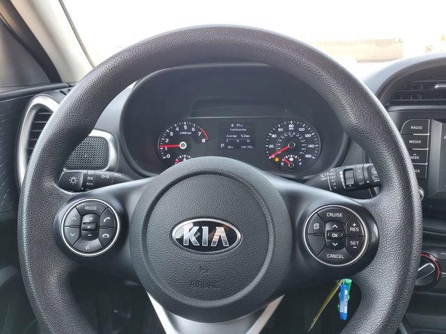 Used 2020 Kia Soul S FWD image 11