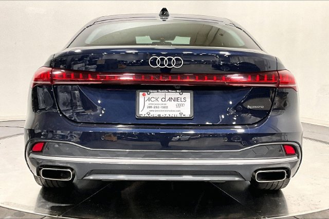 Used 2025 Audi A5 Premium w/ Convenience Package AWD/4WD image 4