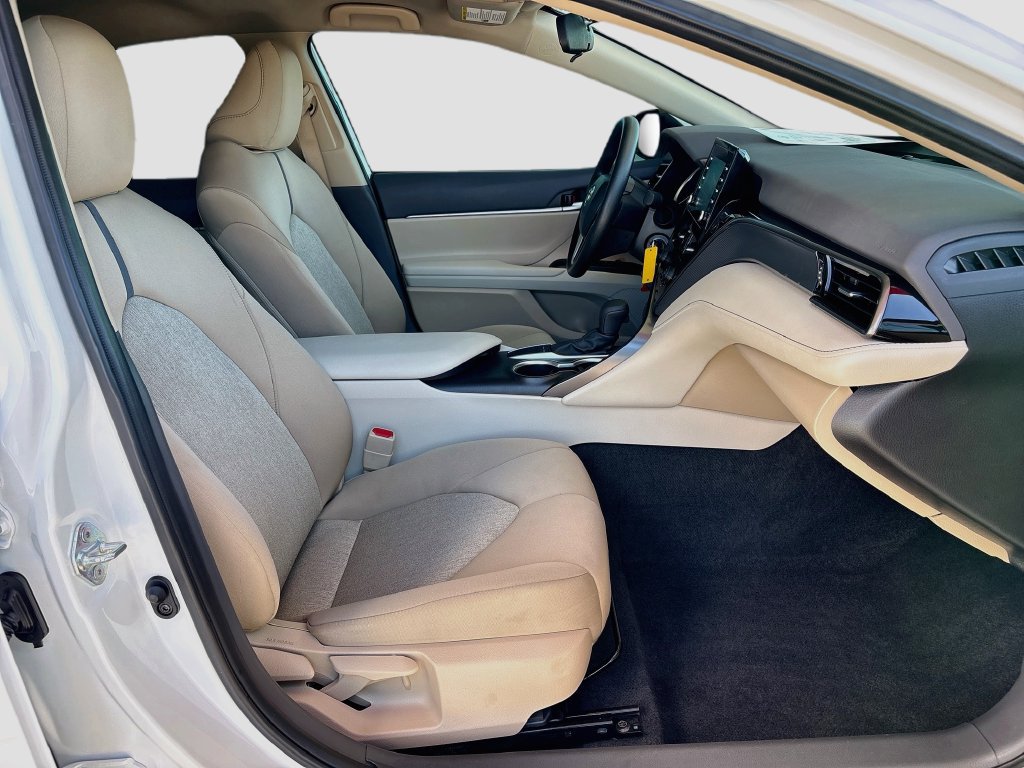 Used 2024 Toyota Camry LE FWD image 19