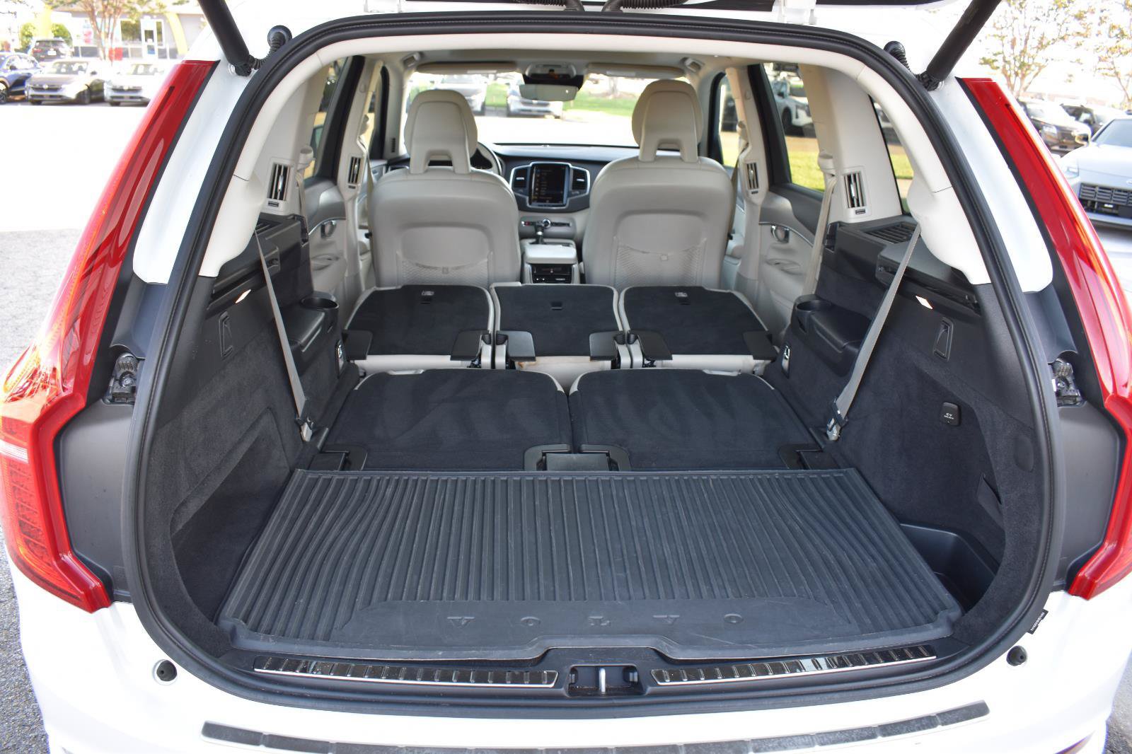 Used 2021 Volvo XC90 T5 Momentum w/ Protection Package Premier FWD image 66
