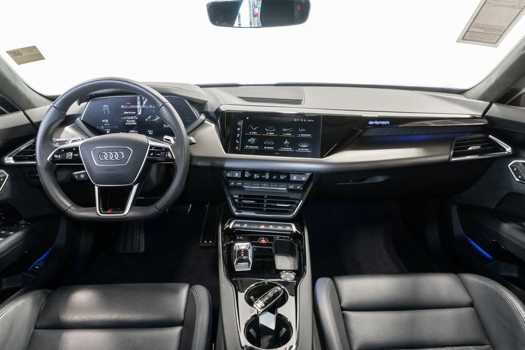 Used 2023 Audi RS e-tron GT w/ Carbon Performance Package AWD/4WD image 30