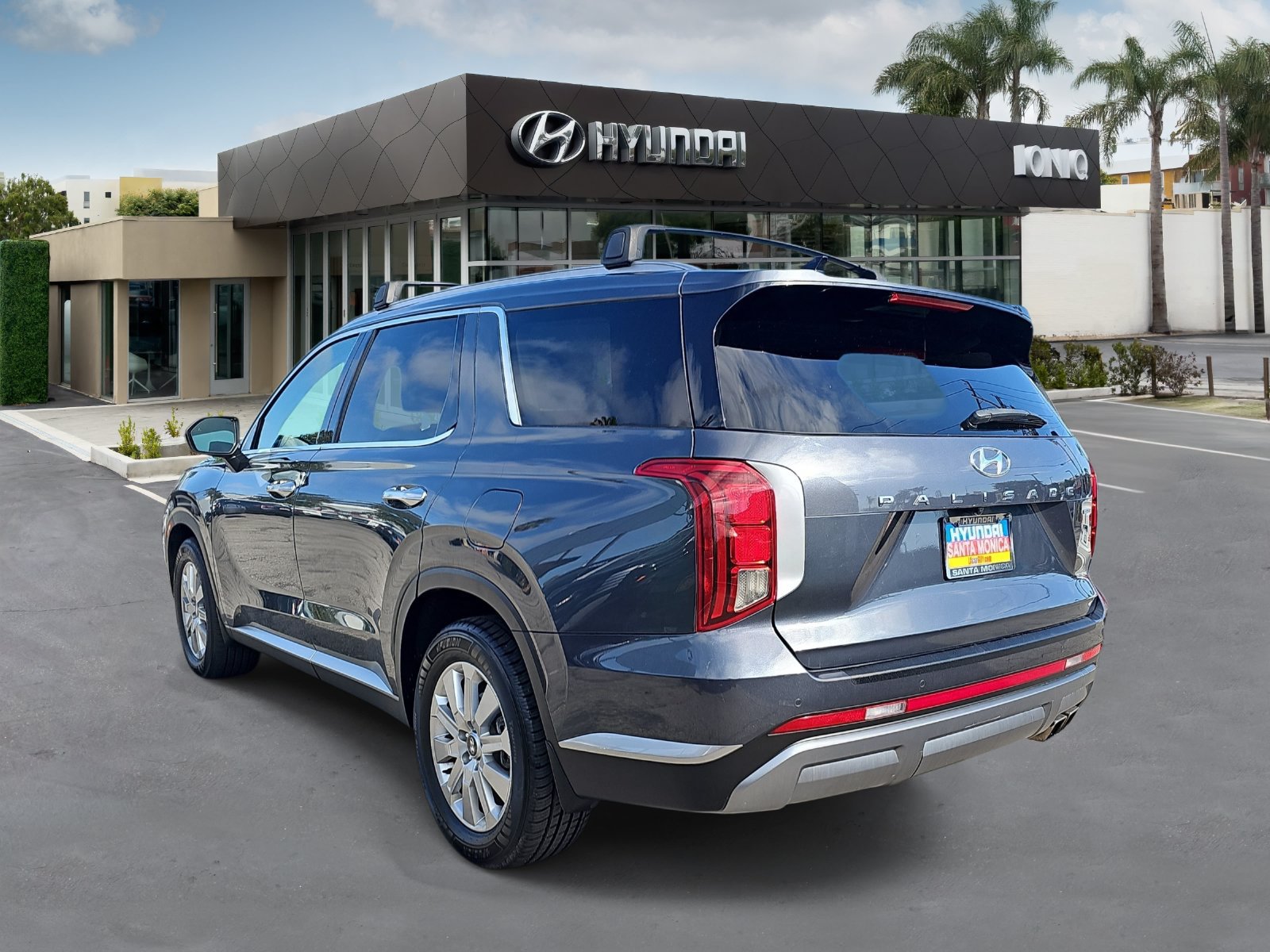 Certified 2023 Hyundai Palisade SEL AWD/4WD image 5