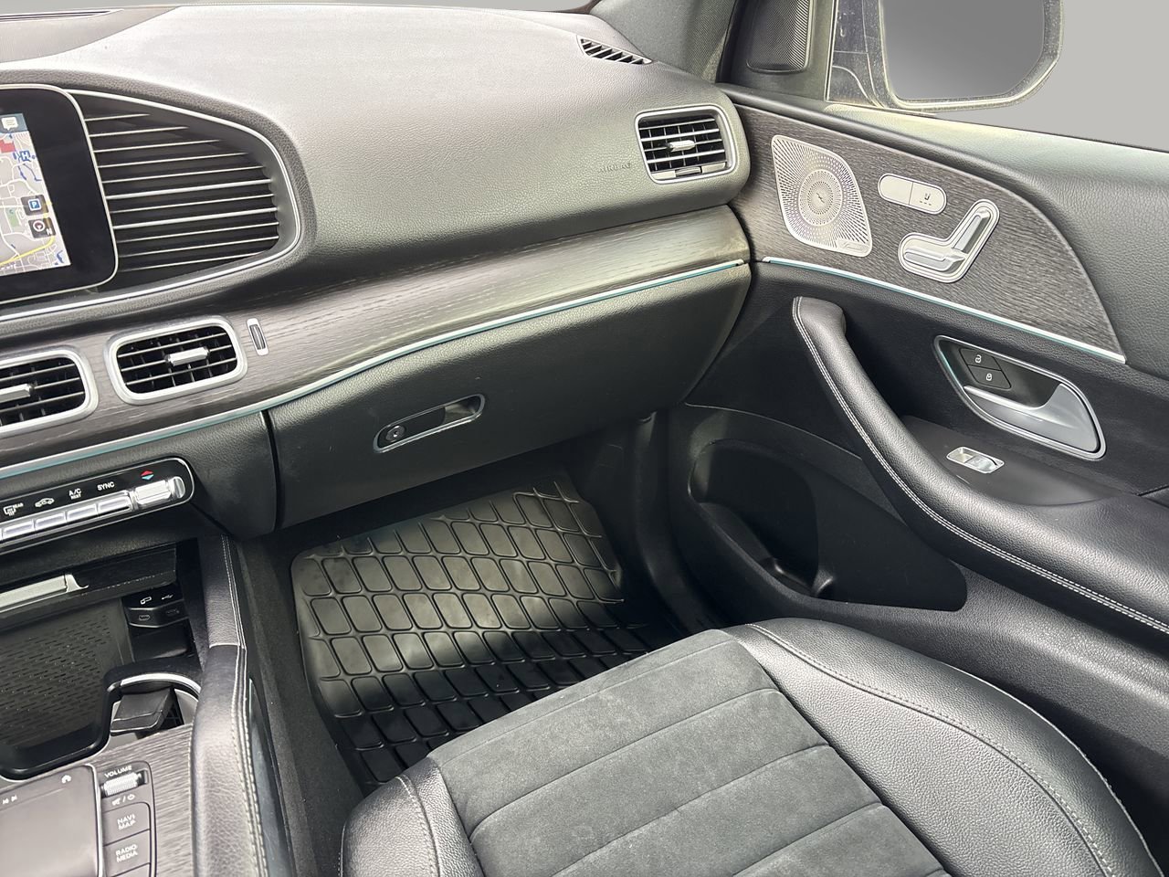 Used 2023 Mercedes-Benz GLE 450 4MATIC image 16