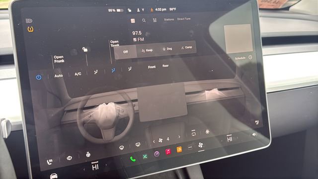 Used 2024 Tesla Model Y 2WD image 24