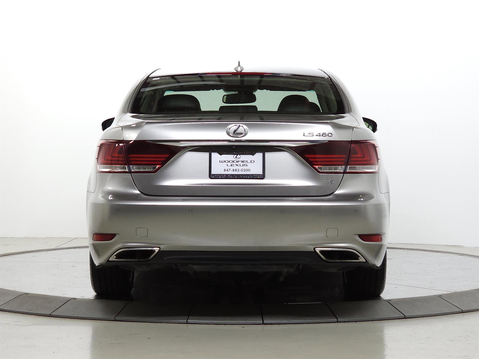 Used 2017 Lexus LS 460 AWD image 6