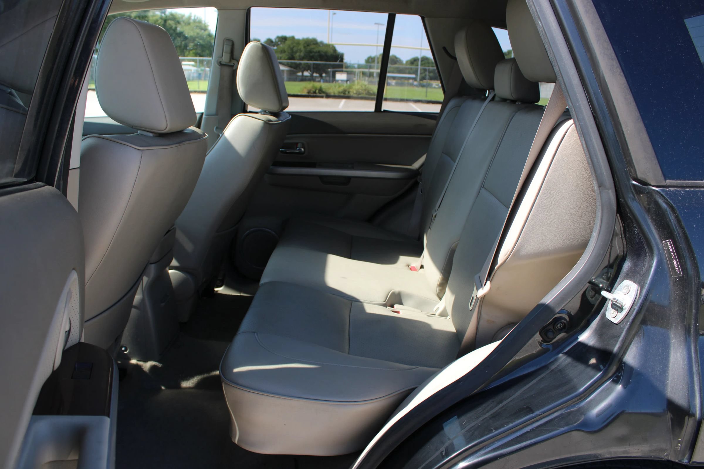 Used 2012 Suzuki Grand Vitara Limited AWD/4WD image 16