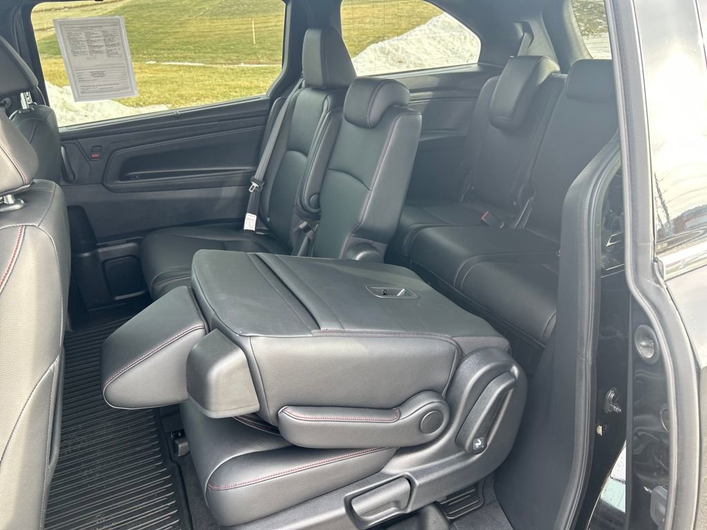 Used 2025 Honda Odyssey Sport-L image 27