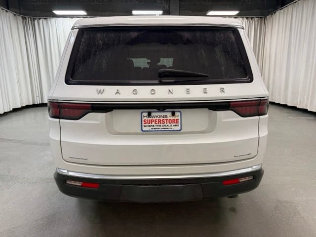 Used 2022 Jeep Wagoneer Series III w/ Premium Group I AWD/4WD image 6
