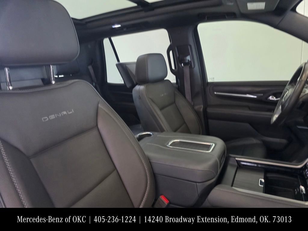 Used 2021 GMC Yukon Denali w/ Denali Ultimate Package RWD image 13