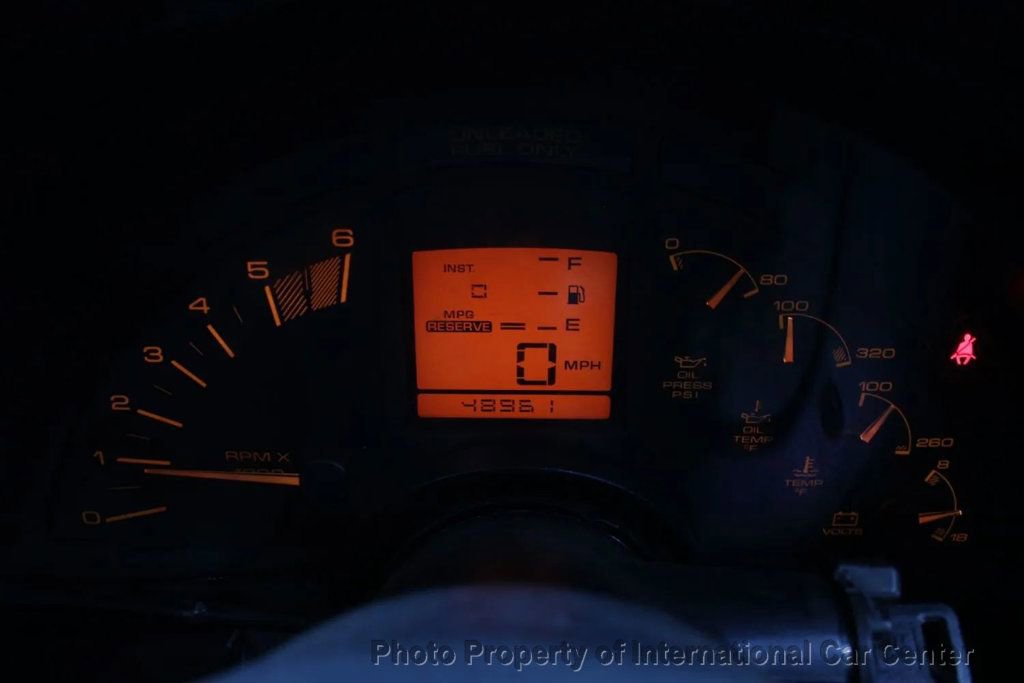 Used 1990 Chevrolet Corvette Convertible image 27