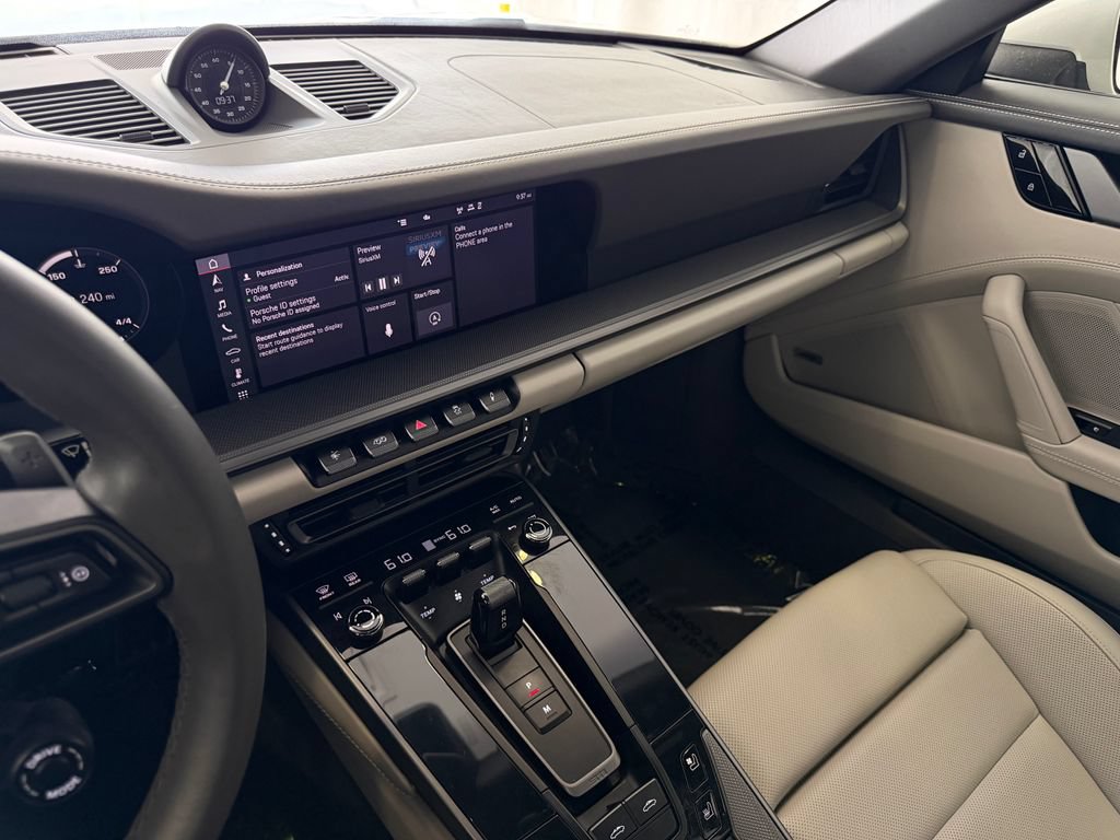 Certified 2021 Porsche 911 AWD/4WD image 18