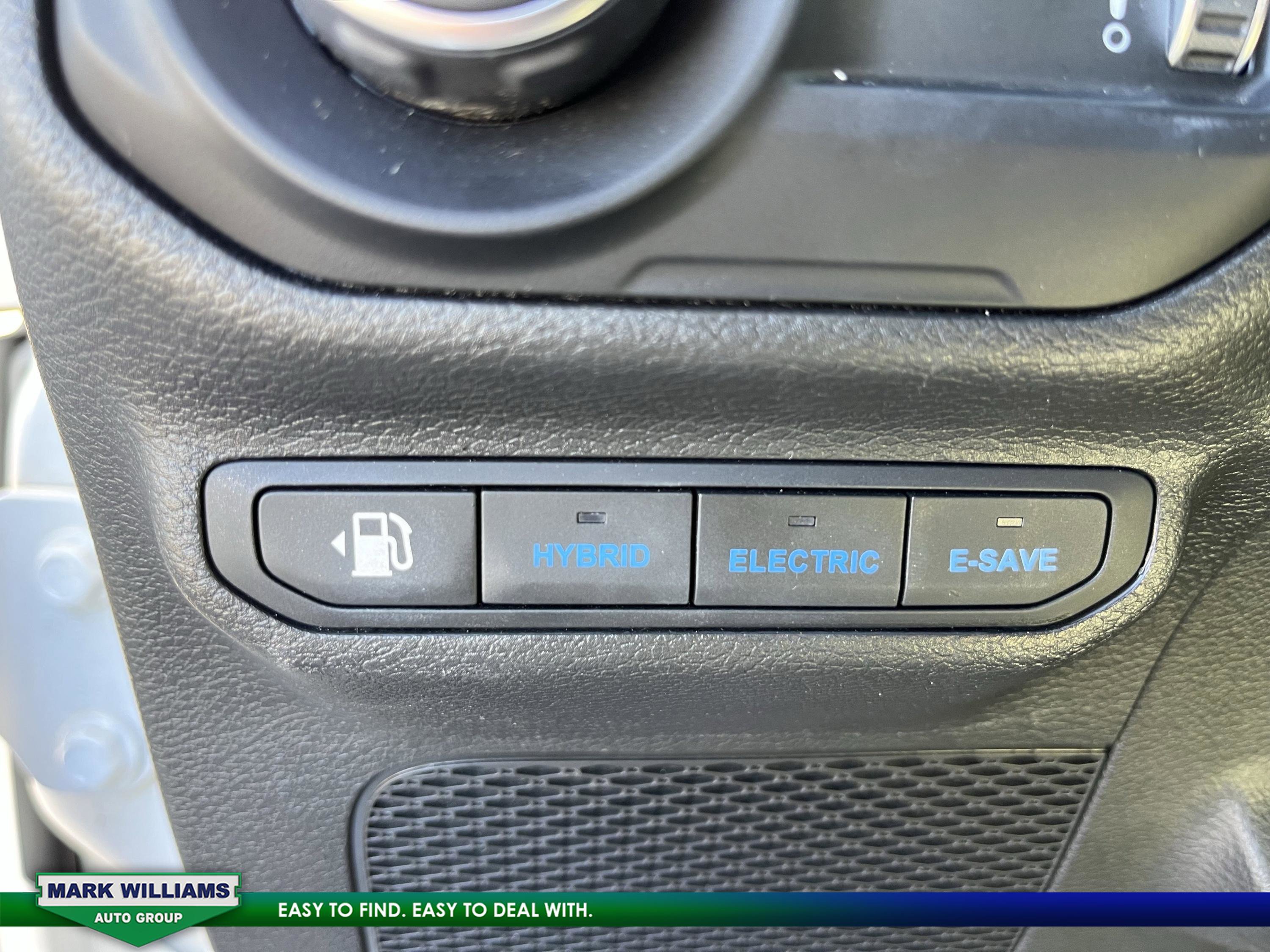 Used 2023 Jeep Wrangler Unlimited Sahara image 14