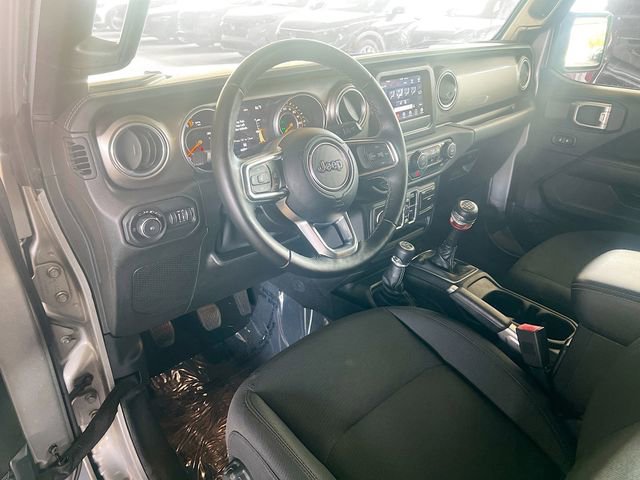 Used 2018 Jeep Wrangler Unlimited Sahara w/ Cold Weather Group image 11