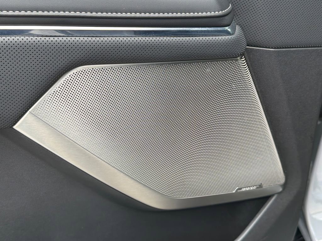 Used 2025 GMC Sierra EV Denali image 16