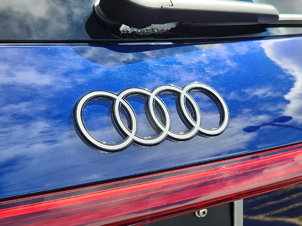 Certified 2025 Audi Q5 Premium w/ Convenience Package AWD/4WD image 28