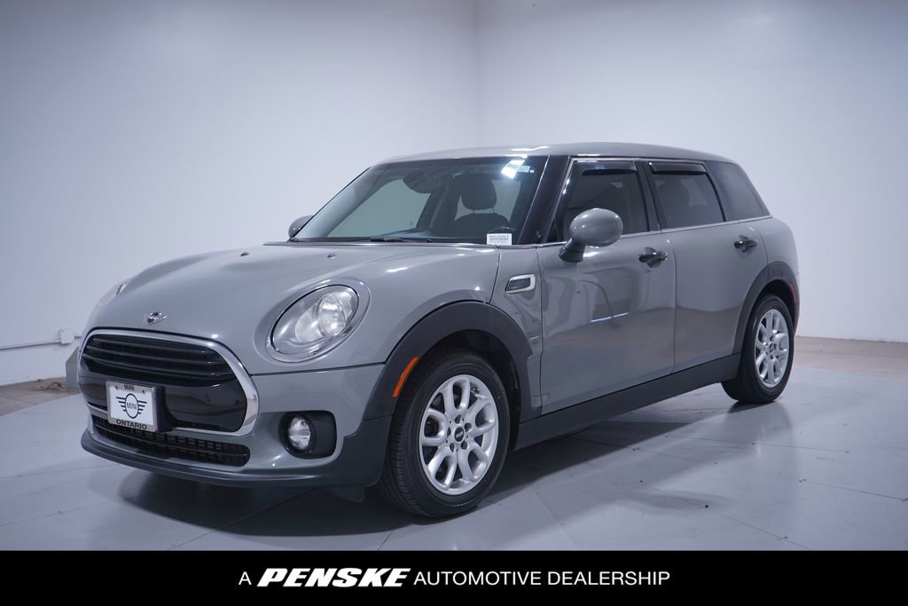 Used 2016 MINI Cooper Clubman FWD image 1