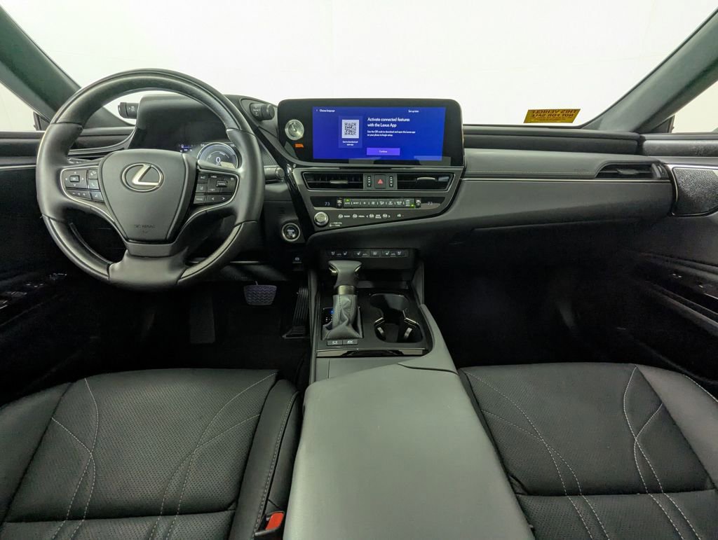 Used 2025 Lexus ES 300h Ultra Luxury w/ Accessory Package (Z1) image 5
