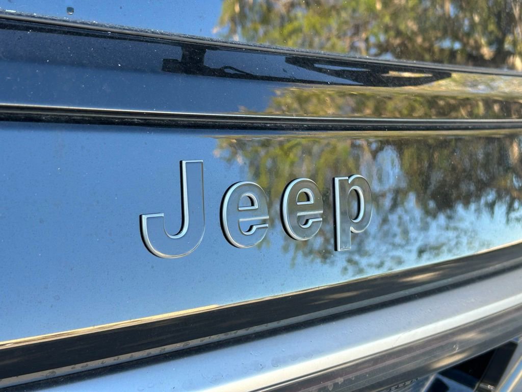 New 2026 Jeep Grand Wagoneer 4WD image 28