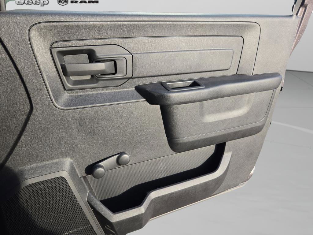 New 2025 RAM 5500 Tradesman image 32