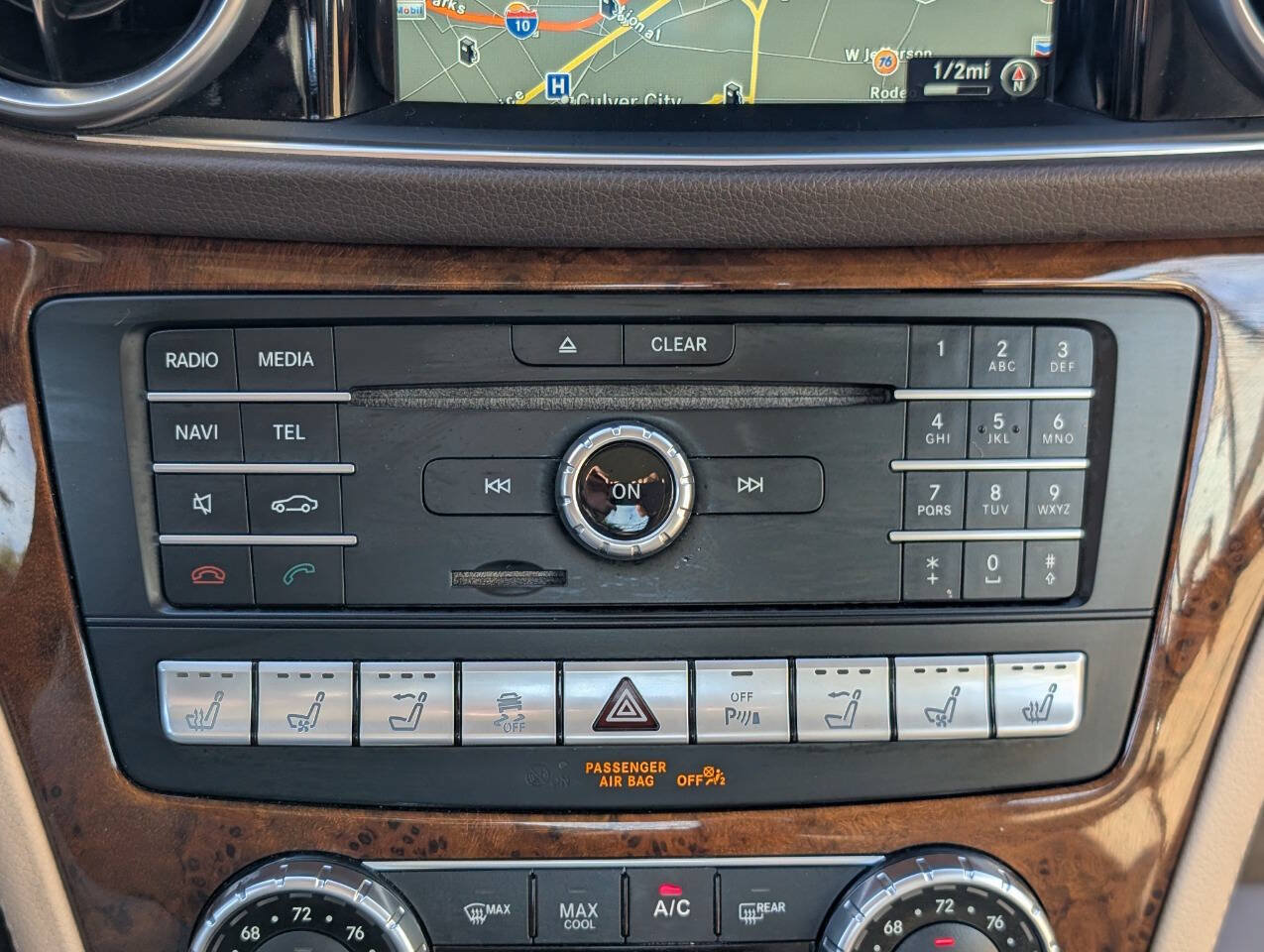 Used 2019 Mercedes-Benz SL 550 image 23