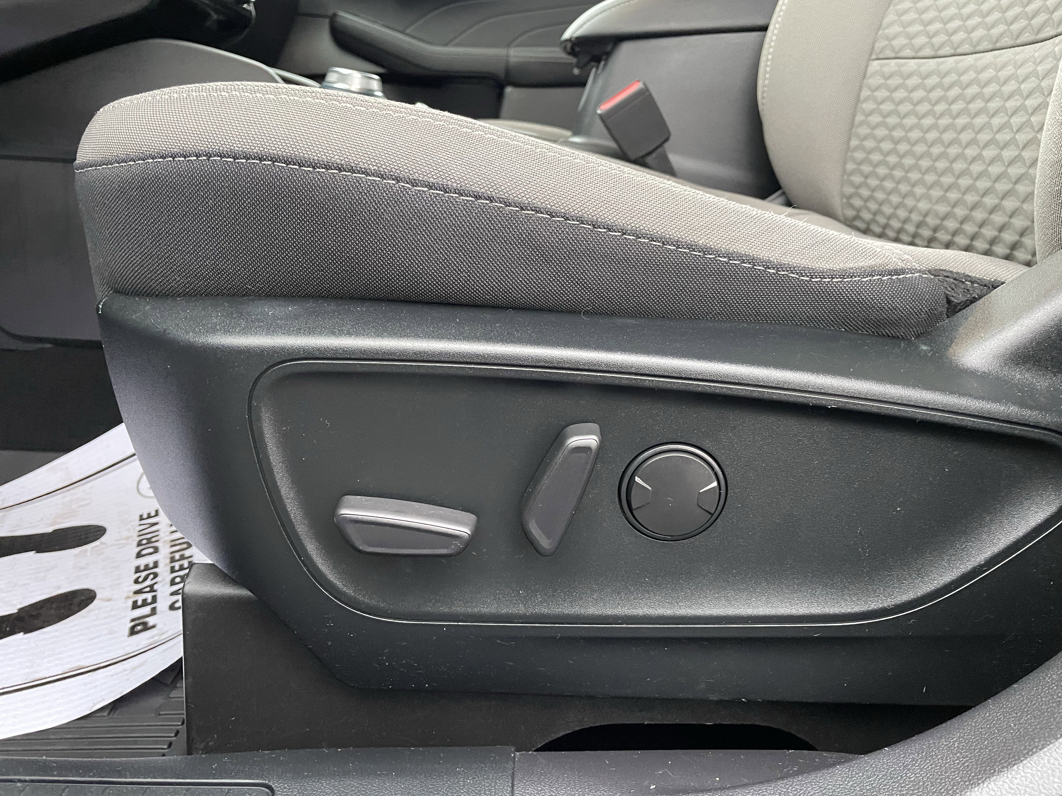 Used 2022 Ford Escape SE w/ Convenience Package image 15