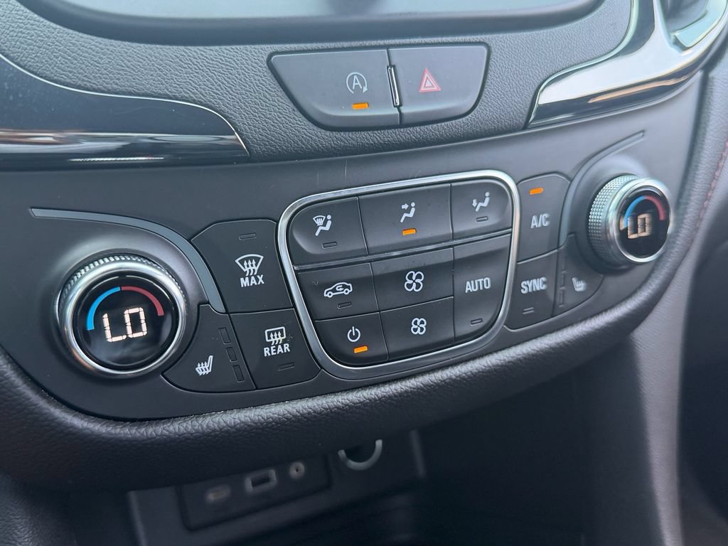 Used 2024 Chevrolet Equinox RS w/ RS Leather Package FWD image 26