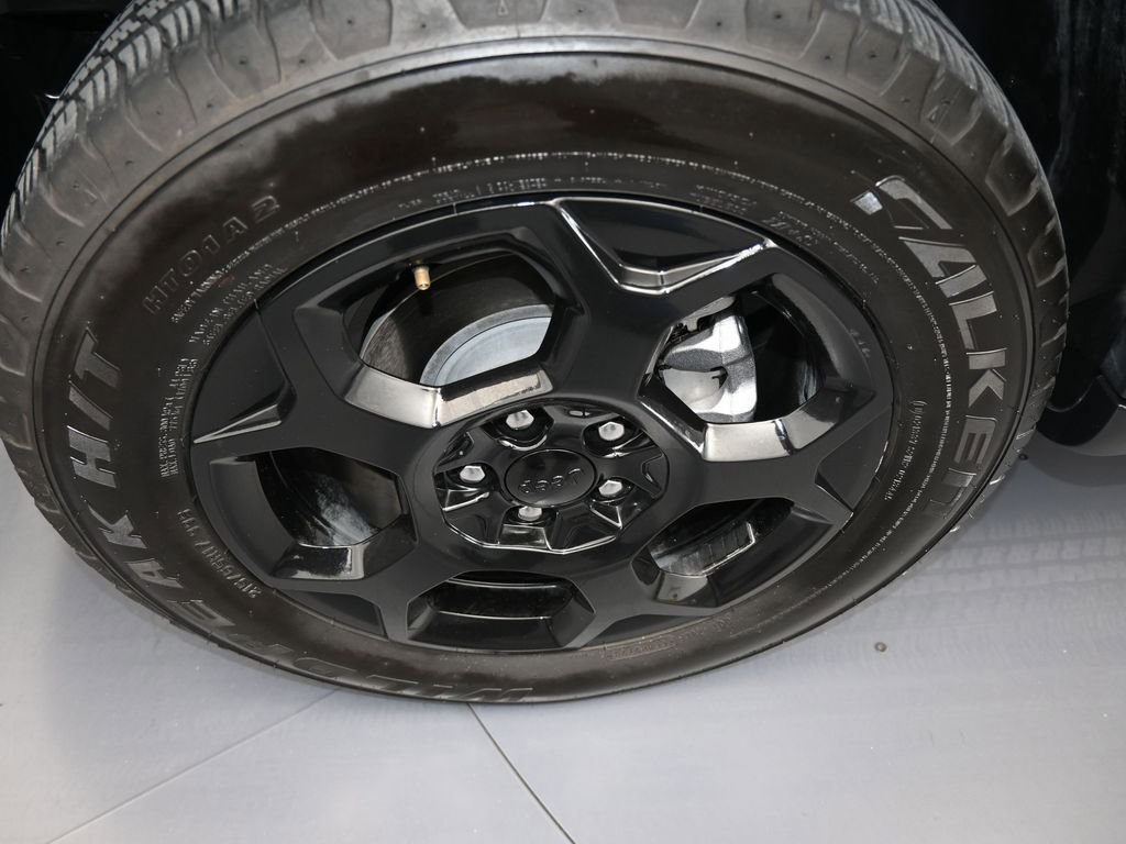 Used 2023 Jeep Compass Trailhawk image 41