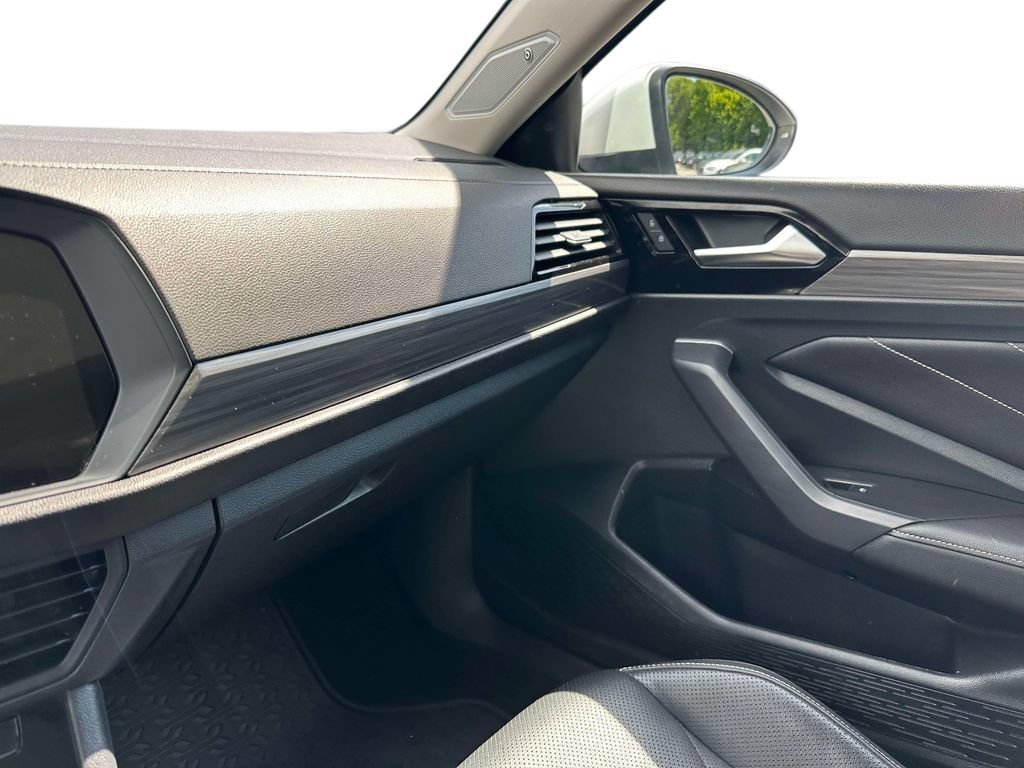Used 2022 Volkswagen Jetta SEL FWD image 36