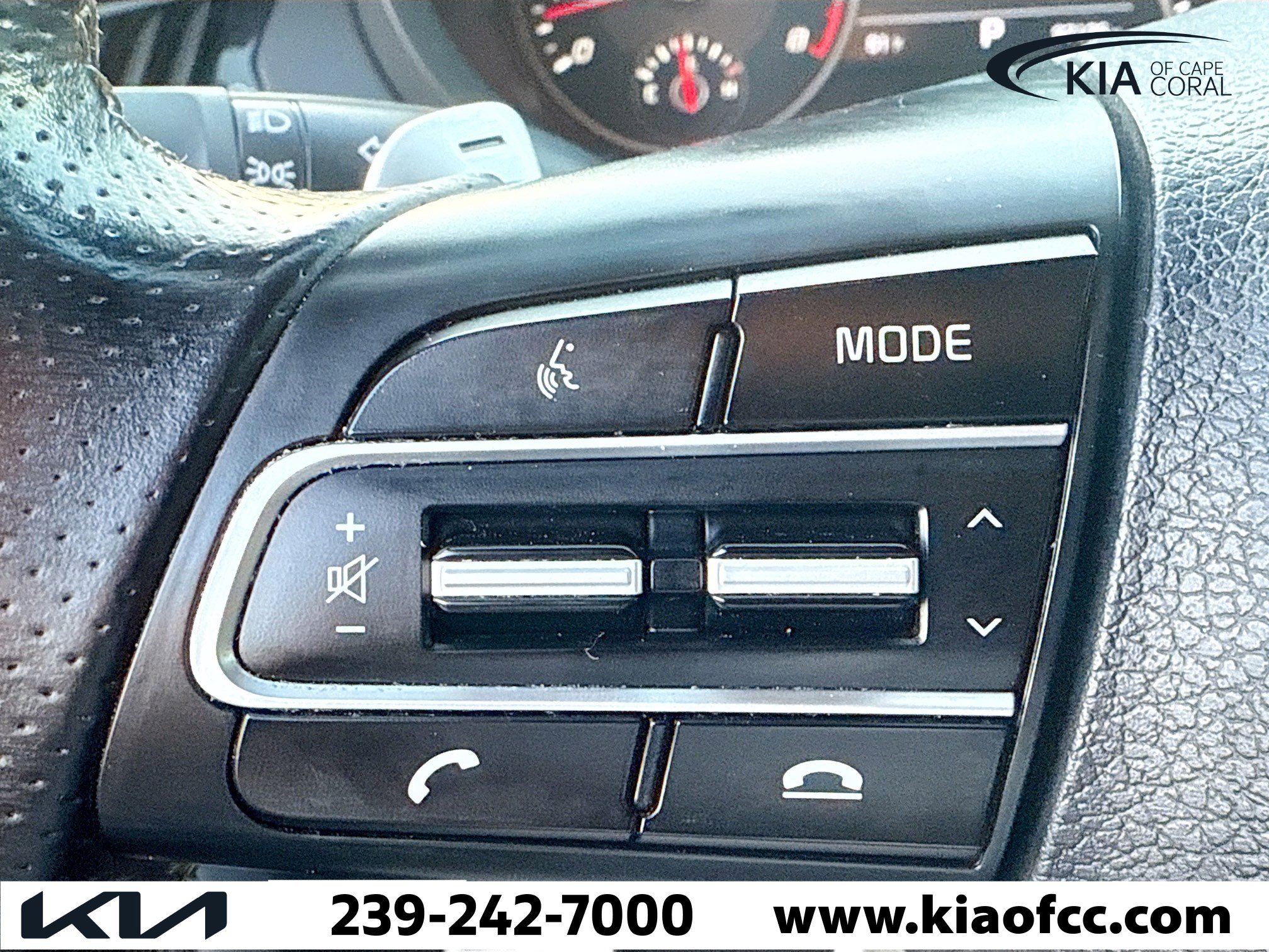 Used 2018 Kia Stinger GT2 image 37