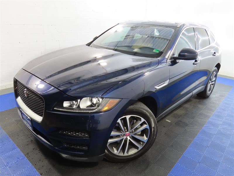 Used 2020 Jaguar F-PACE Premium image 4