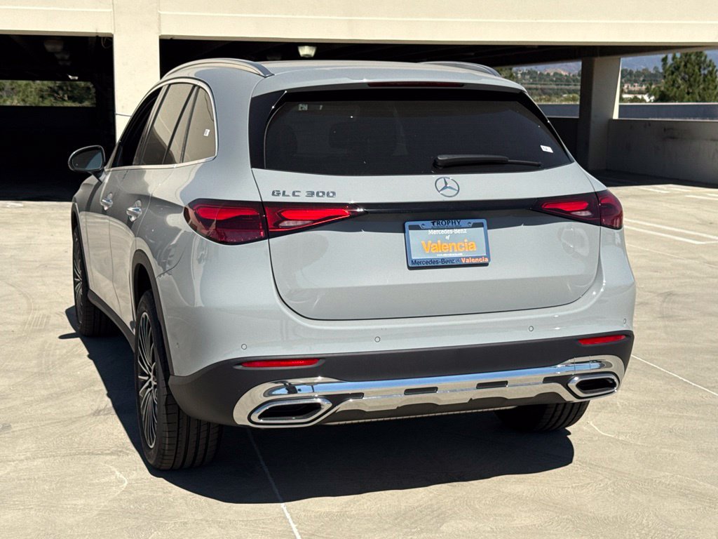 New 2027 Mercedes-Benz GLC 300 image 11