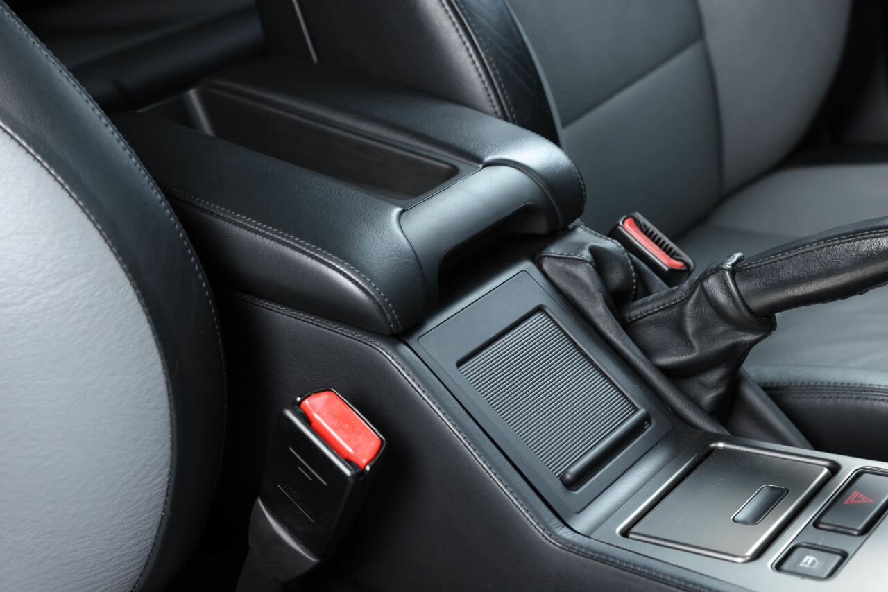 Used 2003 BMW M5 image 71