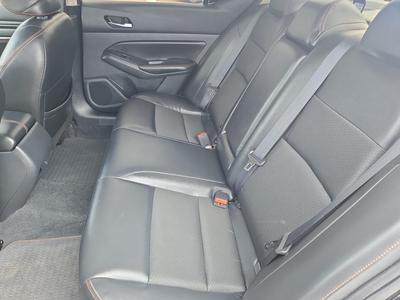 Certified 2022 Nissan Altima 2.5 SR w/ Midnight Edition Package FWD image 13