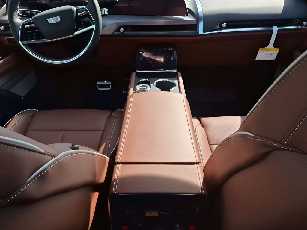 New 2026 Cadillac Vistiq Platinum w/ LPO, Floor Liner Package image 23
