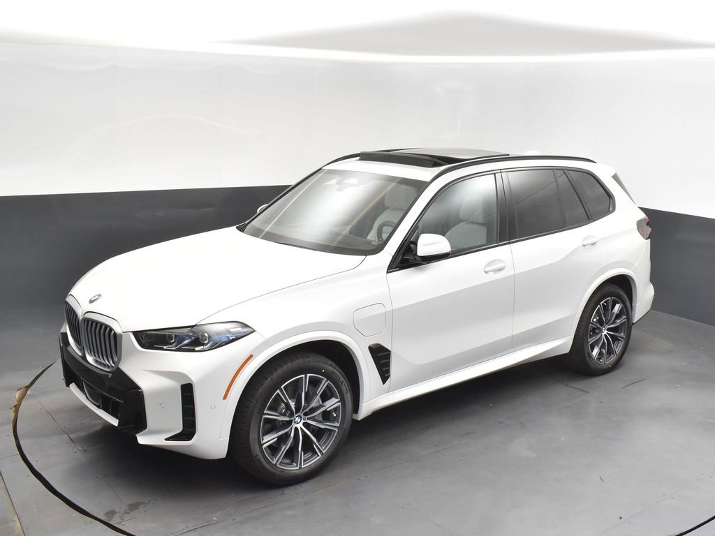 New 2026 BMW X5 xDrive50e image 31