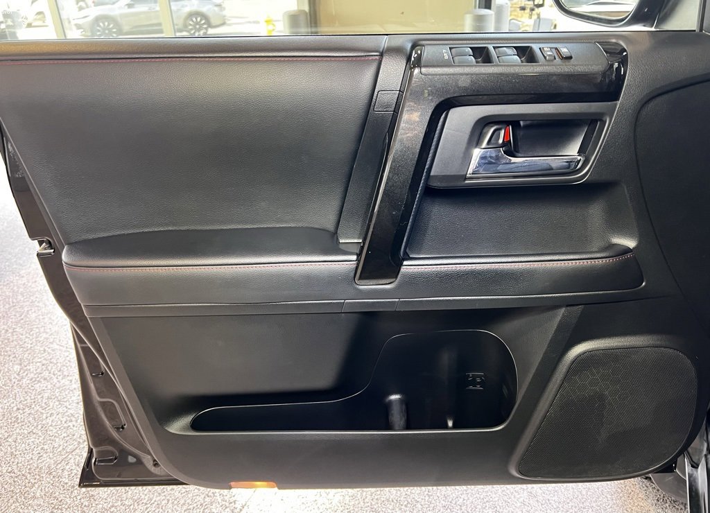 Used 2020 Toyota 4Runner TRD Off-Road Premium image 18