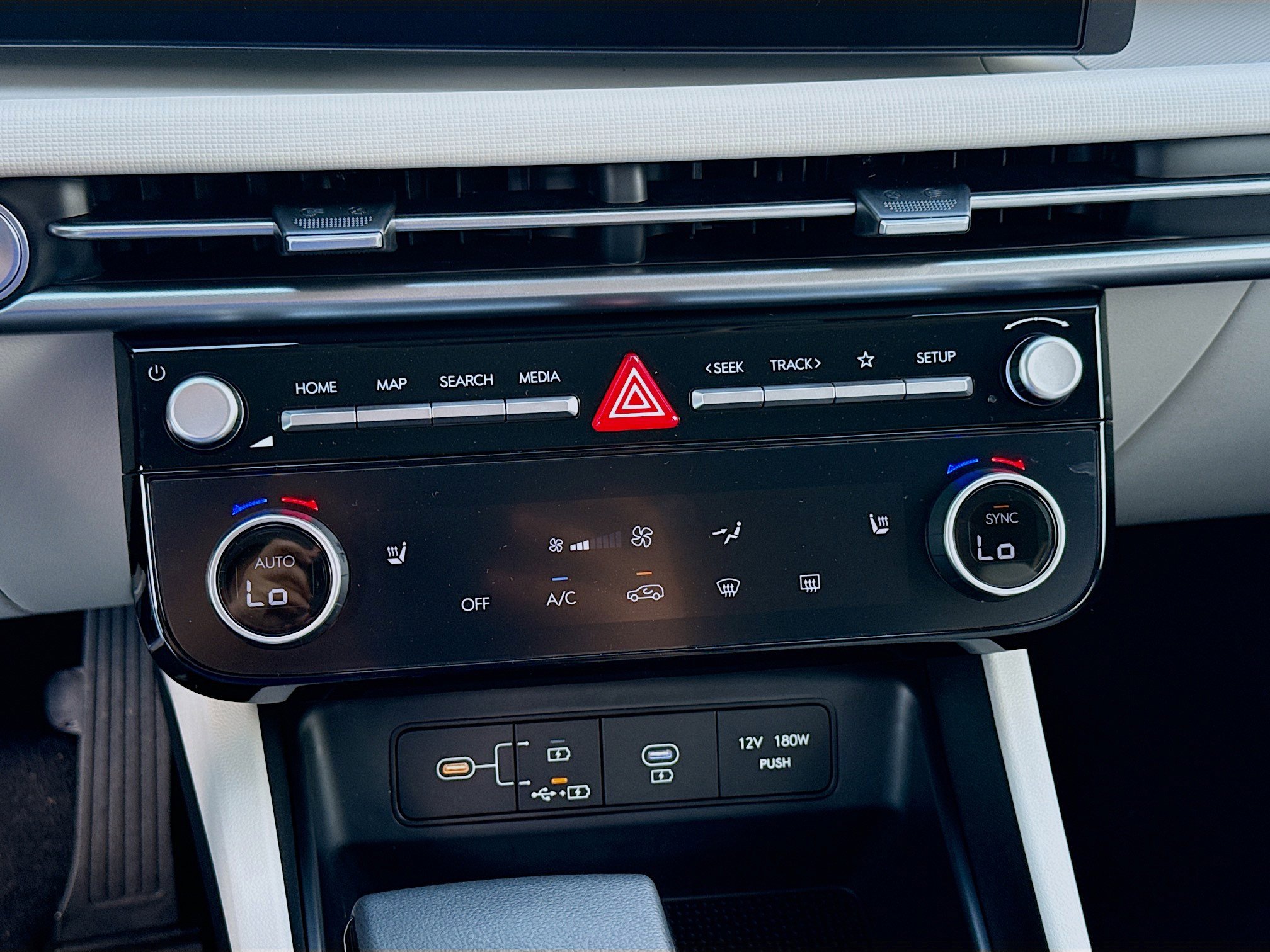 New 2026 Hyundai Tucson SEL image 12