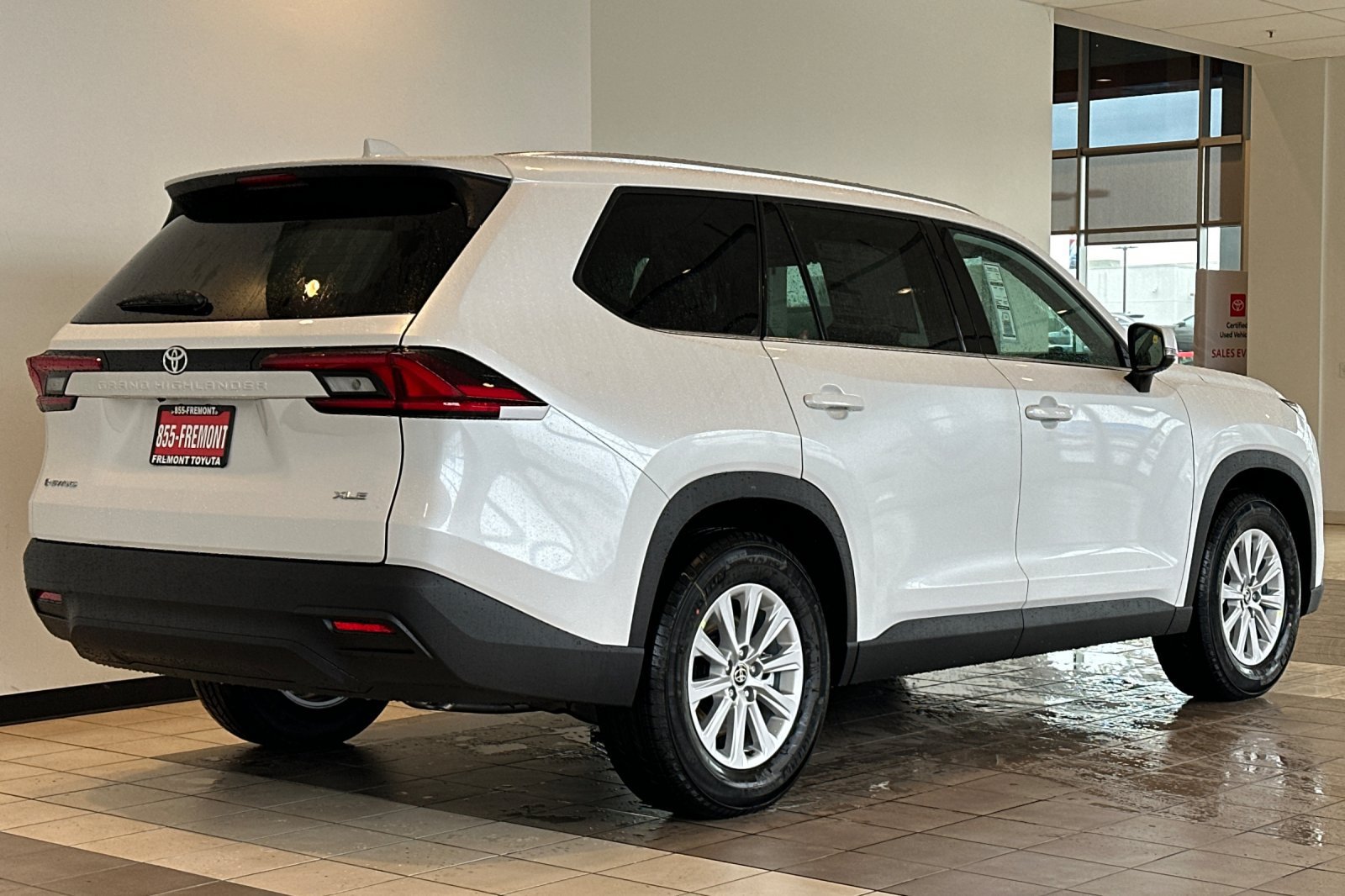 New 2026 Toyota Grand Highlander AWD Hybrid image 4