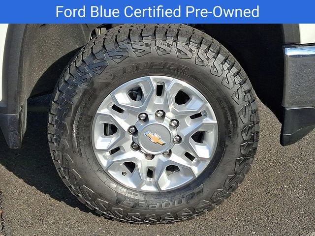 Used 2022 Chevrolet Silverado 2500 LT w/ Convenience Package image 10