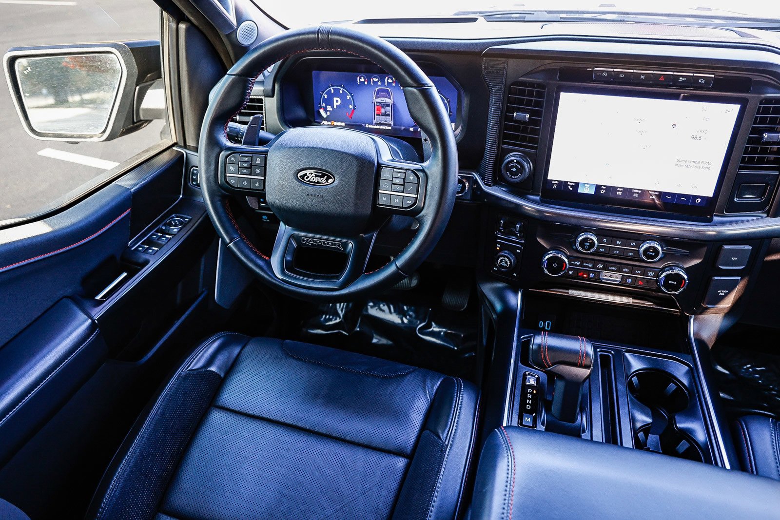 Used 2024 Ford F150 Raptor image 14