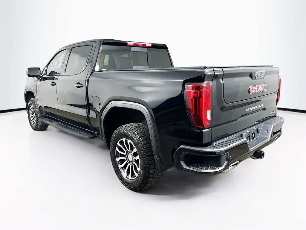 Used 2023 GMC Sierra 1500 AT4 w/ AT4 Premium Package AWD/4WD image 4