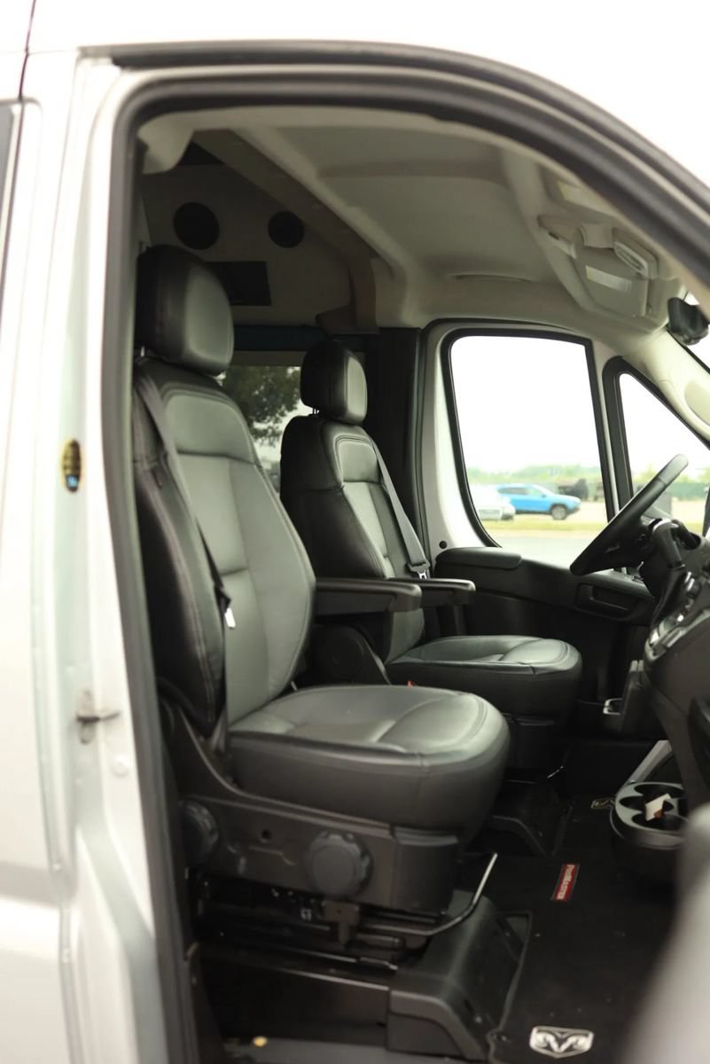 Used 2024 RAM ProMaster 3500 w/ Leather Interior Group FWD image 68