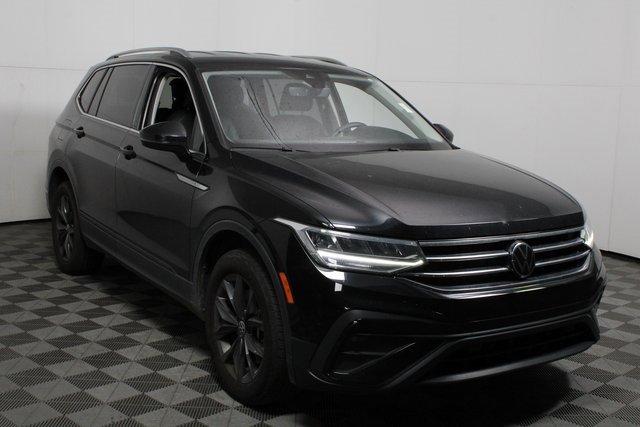 Used 2023 Volkswagen Tiguan SE