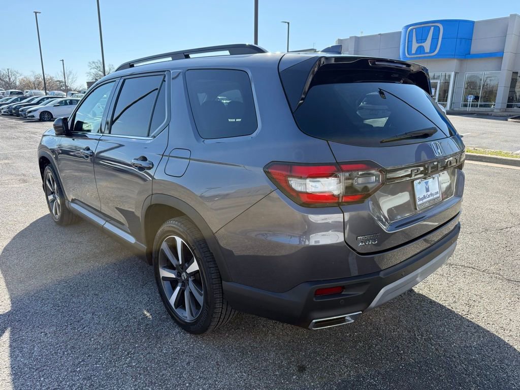 Used 2023 Honda Pilot Elite image 14