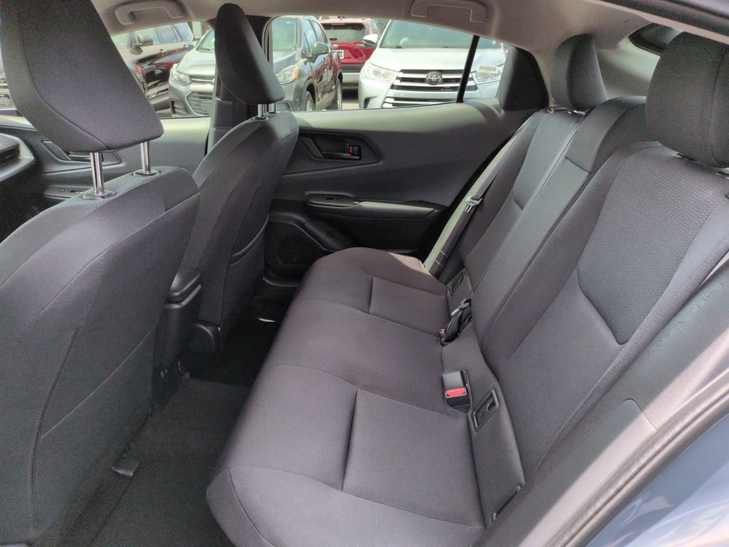 Used 2025 Toyota Prius LE FWD image 25